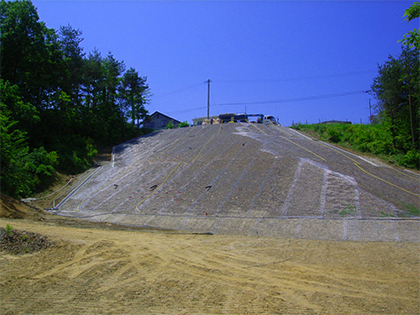 仙台地滑り(施工後)H24